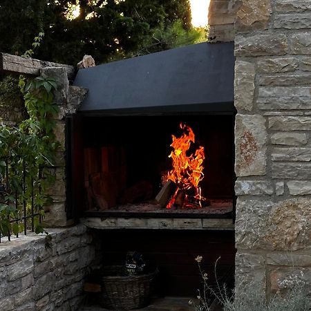 Villa Stone House Skrivena Pridraga Exterior foto
