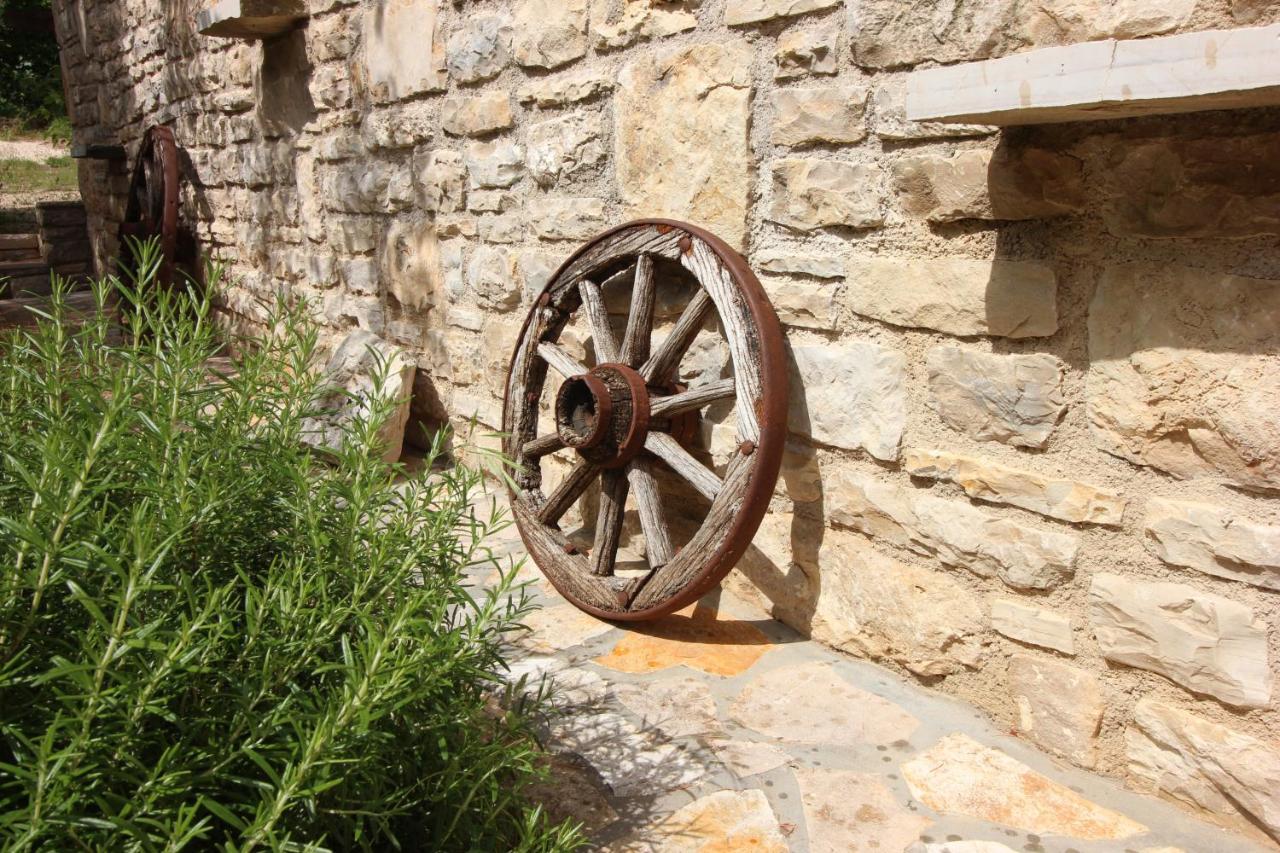 Villa Stone House Skrivena Pridraga Exterior foto